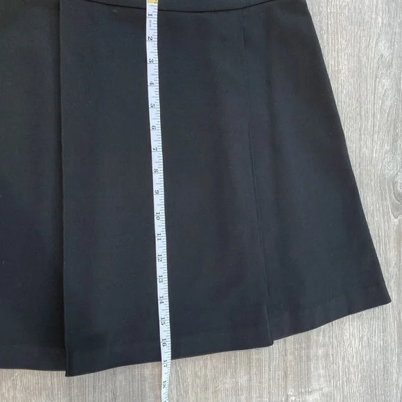 Maison Jules Front pleat skirt - Picture 5 of 6